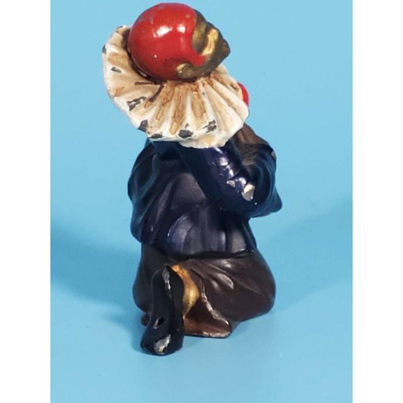 ANTIQUE Bronze Sculpture Cold Painted 3" Musician Singer French Mandolin - Picture 4 of 10